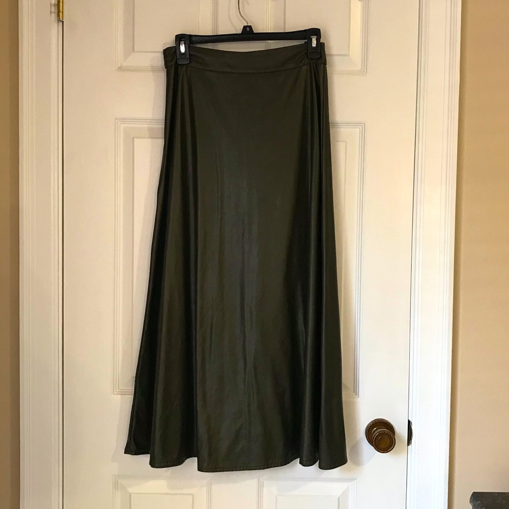 Faux leather skirt army green color from Shein